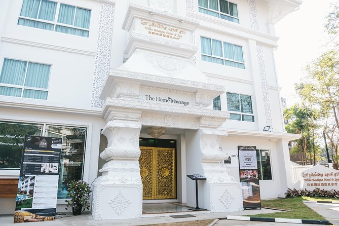 1.5 Hours Traditional Thai Massage with Herbal Compress - Free Transportation - Key points before you book