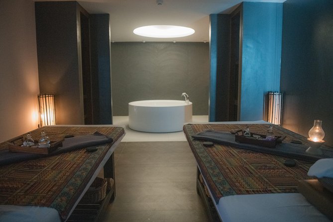 1.5 Hours Traditional Thai Massage with Herbal Compress - Free Transportation - A cool towel, tea, and a proper welcome