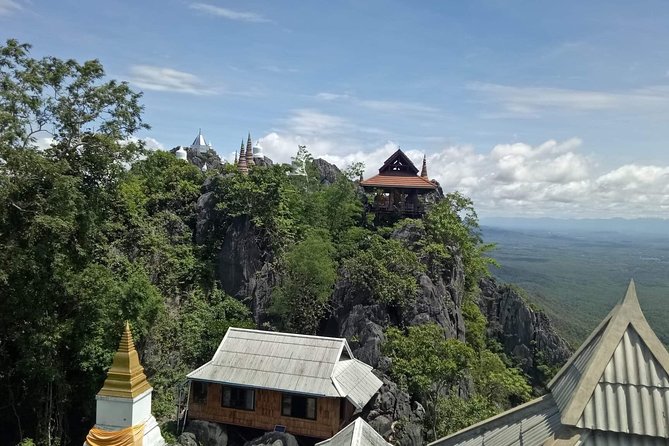 1 day Private Tour to Unseen Temple in Lampang - Lunch, transport, and the cost of the day