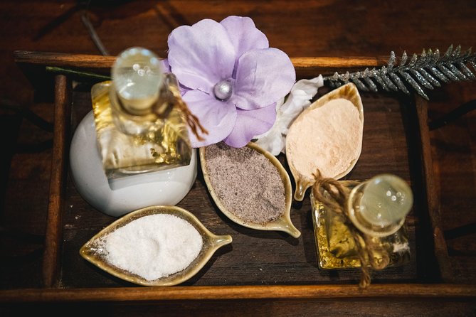 1 Hour Pure Oil Relaxing - Free Transportation - Clean surroundings and professional service