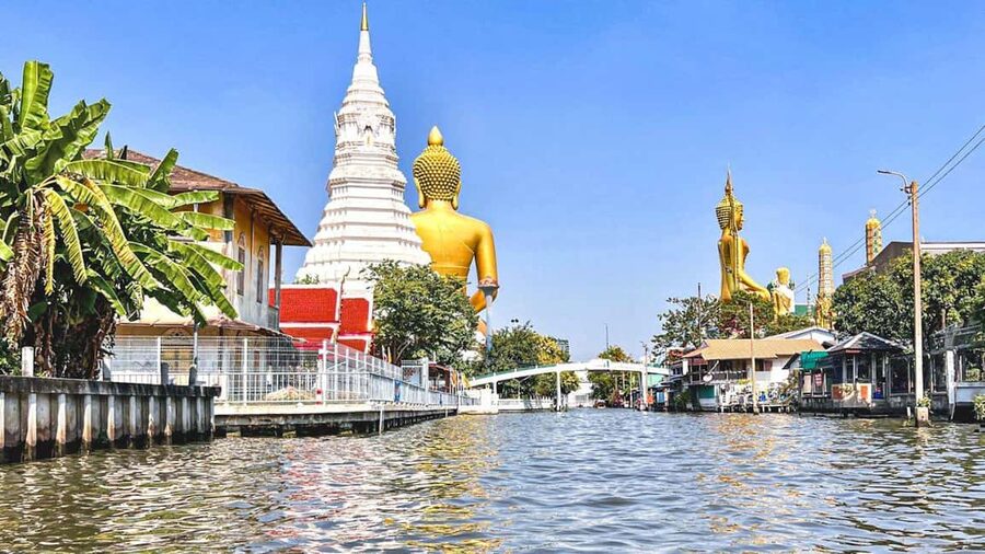 1 Hr Private Bangkok Canal Boat Tour: Traditional Flat Boat - Starting at Wat Mai Yai Nui near Wutthakat