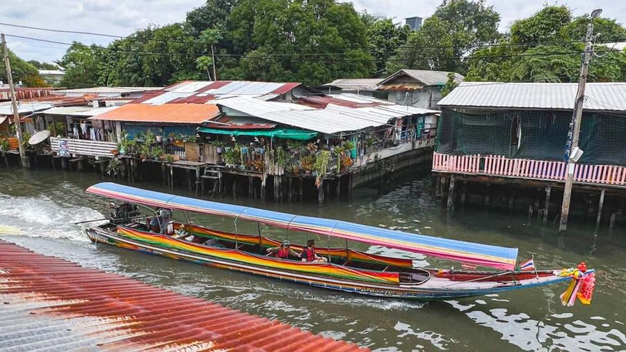 1 Hr Private Bangkok Canal Boat Tour: Traditional Flat Boat - Who will enjoy this Bangkok canal ride?