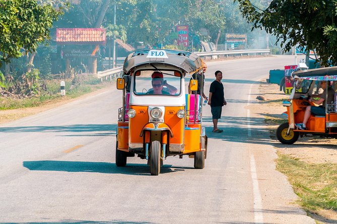 11 Day Tuk Tuk Adventure in Northern Thailand - Day 1: Training, Mae Wang, and a temple blessing