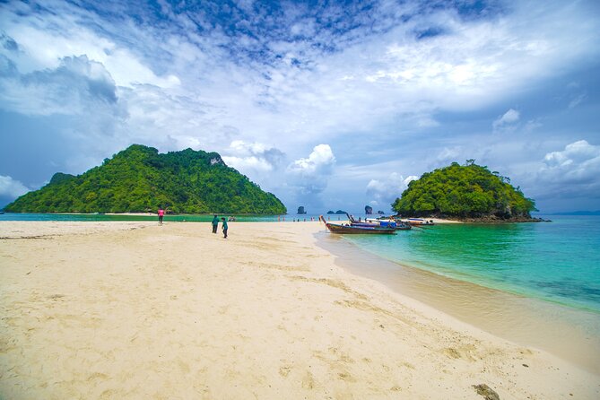 4 Islands Day Tour by Speed Boat from Ao Nang, Krabi - Chicken Island and the famous rock profile