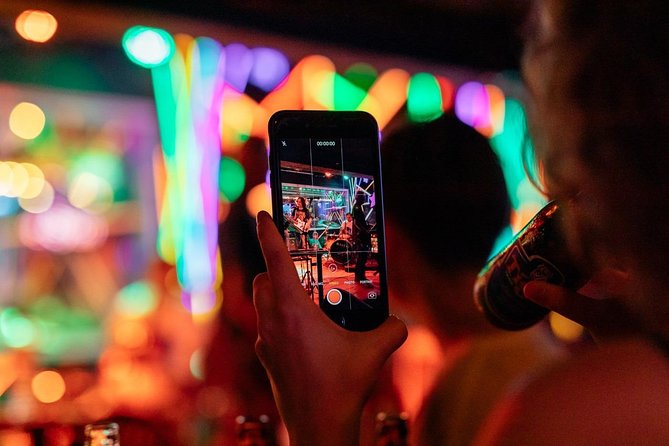 A Magical Evening in Bangkok: Private City Tour - One Hour at Patpong Night Market