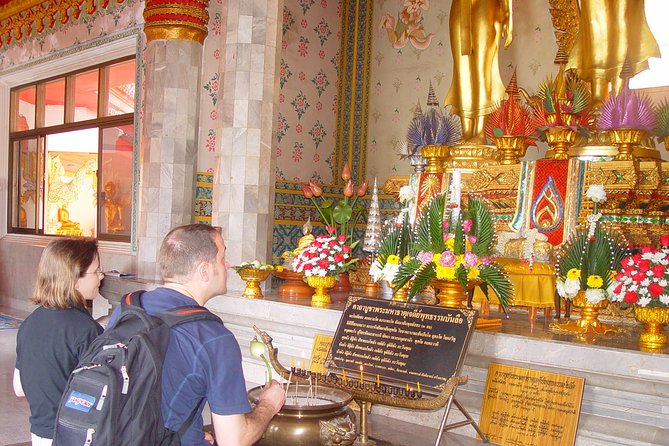 Amazing 3 Temples - Thai lunch with limestone views