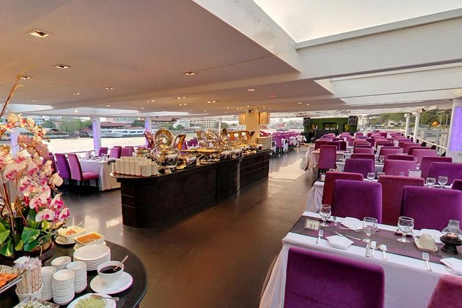 Amazing Chaophraya Dinner Cruise Experience - Wat Arun and the temple skyline