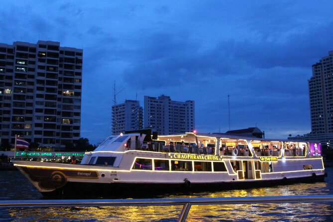 Amazing Chaophraya Dinner Cruise Experience - The Chao Phraya River from 7:15 to 9:15