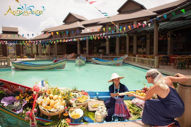 Andamanda Phuket Water Park Ticket in Phuket - Swim-up bars and the floating restaurant