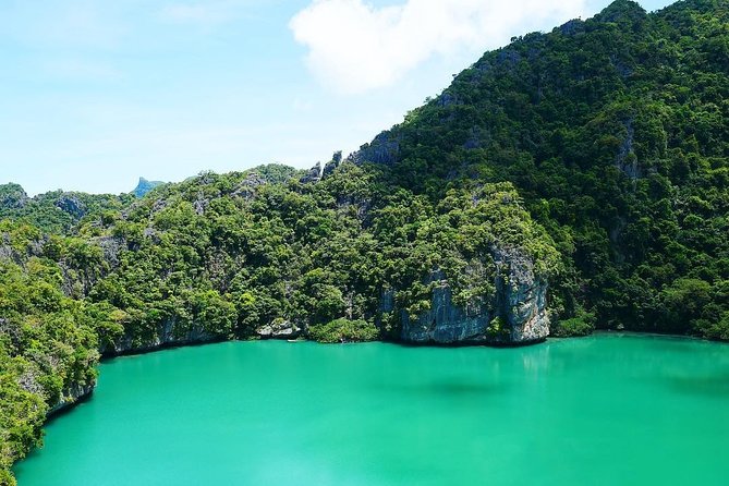 Angthong National Marine Park Tour By Big Boat From Koh Samui - Wua Ta Lap Island and the 500-meter viewpoint climb