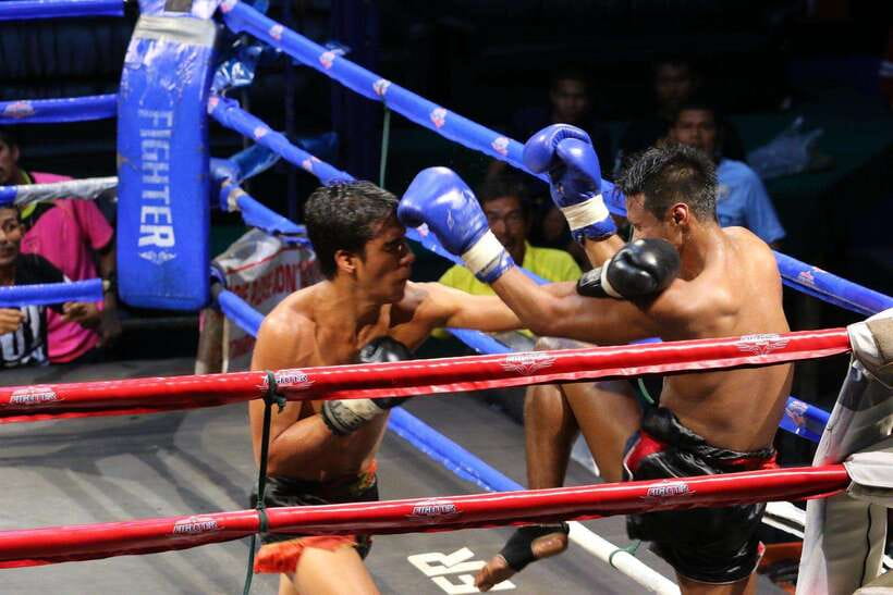 Ao Nang: Ao Nang Krabi Stadium Muay Thai - The Wai Kru Ram Muay before the action