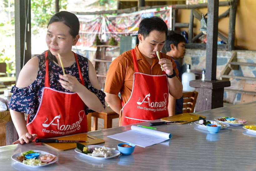 Ao Nang: Half-Day Thai Cooking Class Krabi Province - What you actually do at the station