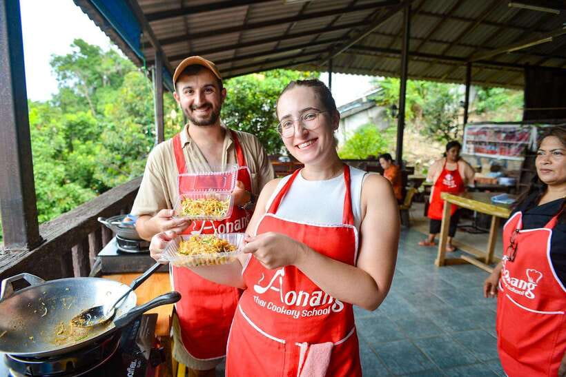 Ao Nang: Half-Day Thai Cooking Class Krabi Province - Five dishes, many flavor lessons