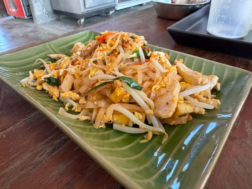 Ao Nang: Hands-on Learn to Cook 3 Popular Thai's street food - The recipe PDF is worth keeping