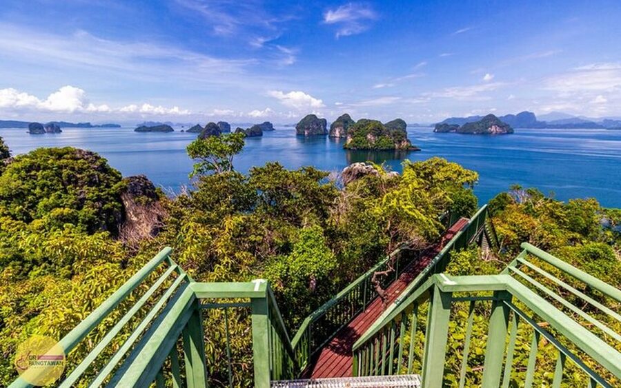 Ao Nang: Hong Islands Tour by Speedboat or Longtail Boat - Guides, crew, and the value of good organization