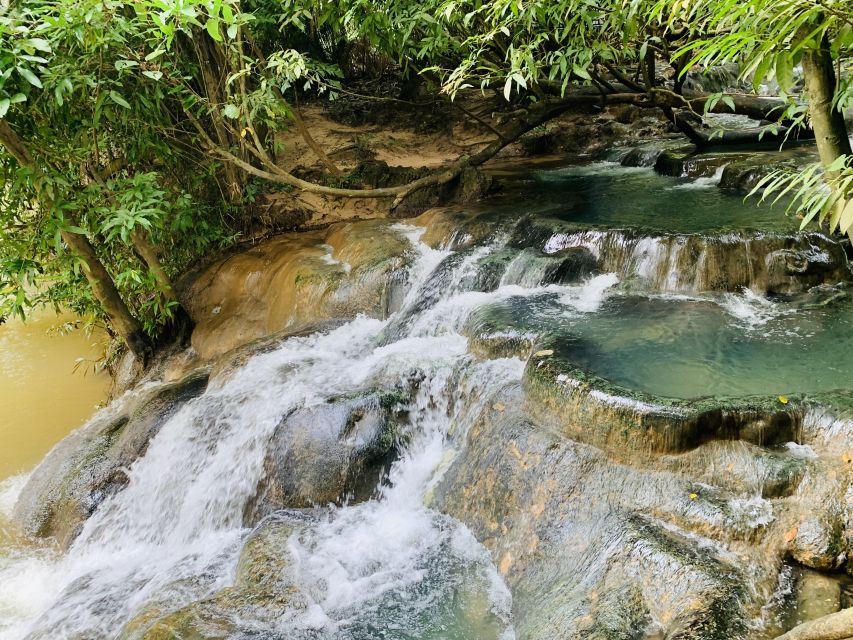 Ao Nang: Hot Spring, Emerald Pool & Tiger Cave Temple Tour - A Thai lunch that helps justify the price