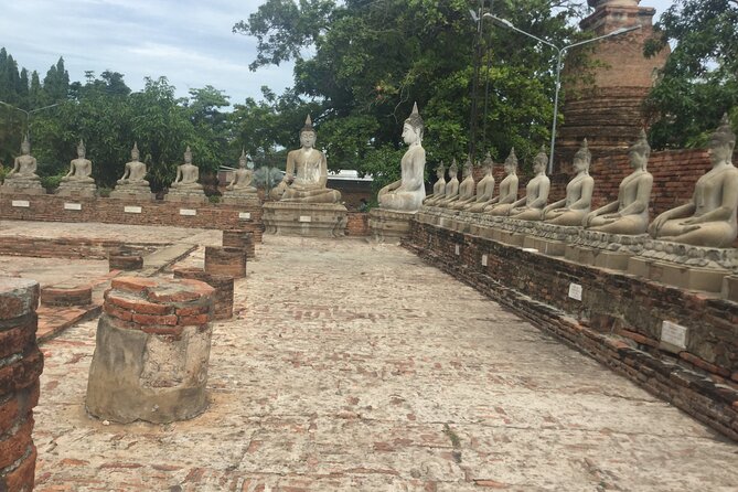 Ayuthaya Must Visit Temples Tour from Bangkok by MyProGuide - Wat Lokayasutharam and the reclining Buddha