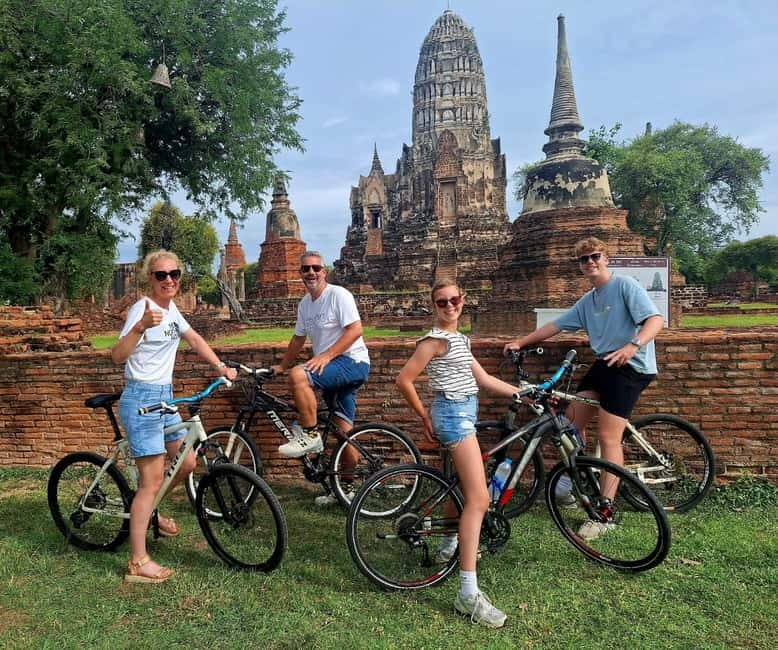 Ayutthaya: Colorful Slow Life Bicycle Tour with local guide. - Meeting Jimmy and getting started at Wat Lokayasutha