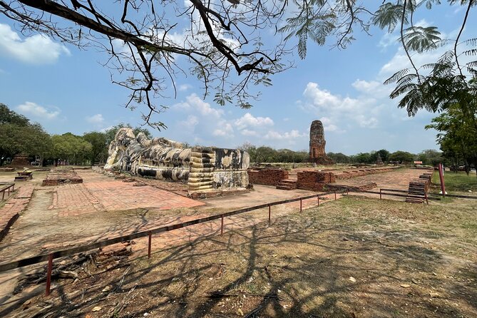 Ayutthaya Historical Old Capital day Tour from Bangkok - Wat Phu Khao Thong and the view over Ayutthaya