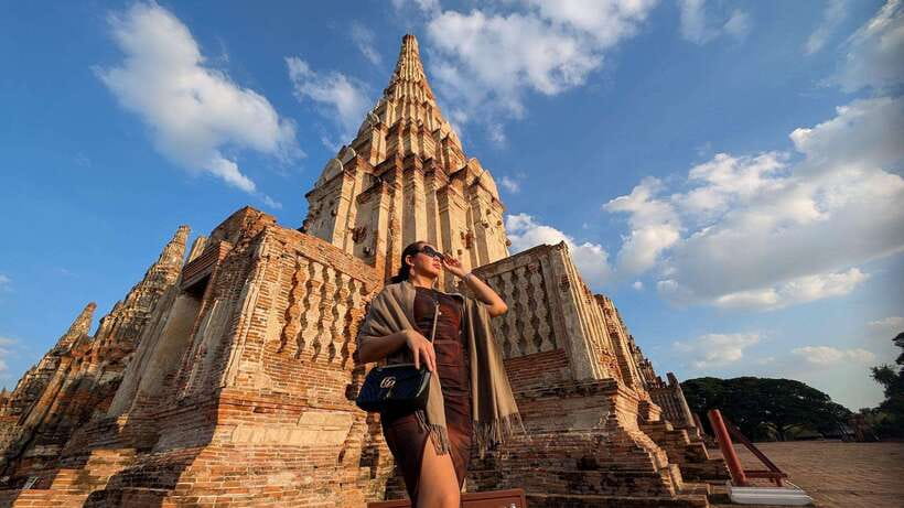 Ayutthaya: Private Boat Tour with Optional Temple Visits - Option 1: A 50-minute river view