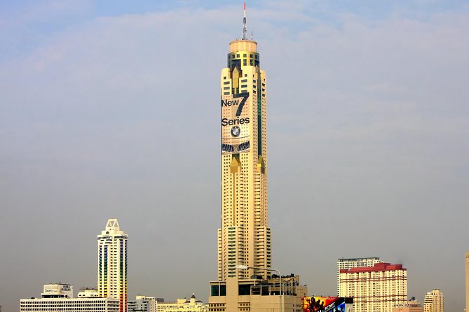 Baiyoke Sky Hotel Observation Deck Ticket with Lunch or Dinner - Arriving and finding the ticket desk