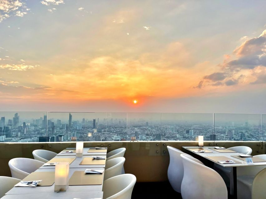 Baiyoke Tower Balcony Buffet & Observation Deck 81st Floor - Choosing daylight or Bangkok after dark