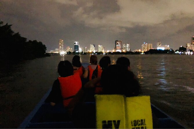 Bamboo Bicycle Tour in twilight: watch dancing Fireflies in Bangkok - Crossing from Khlong Toei to Bang Krachao