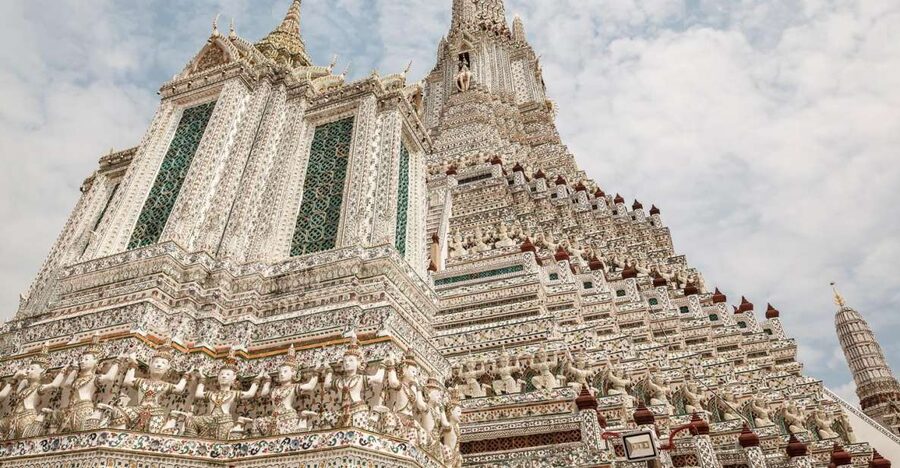 Bangkok: 2-Hour Canal Tour by Teak Boat - Thonburi’s narrow canals and stilted homes
