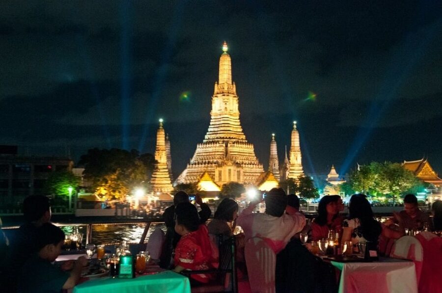 Bangkok: 2-Hour Dinner & Shows on White Orchid River Cruise - Choosing between the decks