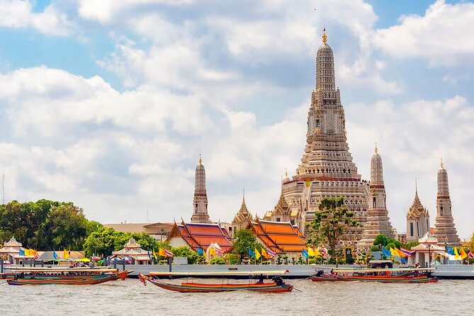 Bangkok Airport (BKK | DMK) Private Transfer to Bangkok Centre - Meeting your representative after landing