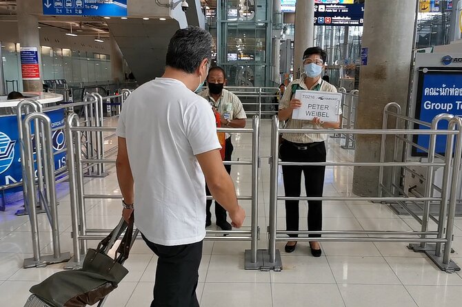 Bangkok Airport: Private Arrival Transfer from Airport to Hotel - One-way arrival or round-trip planning