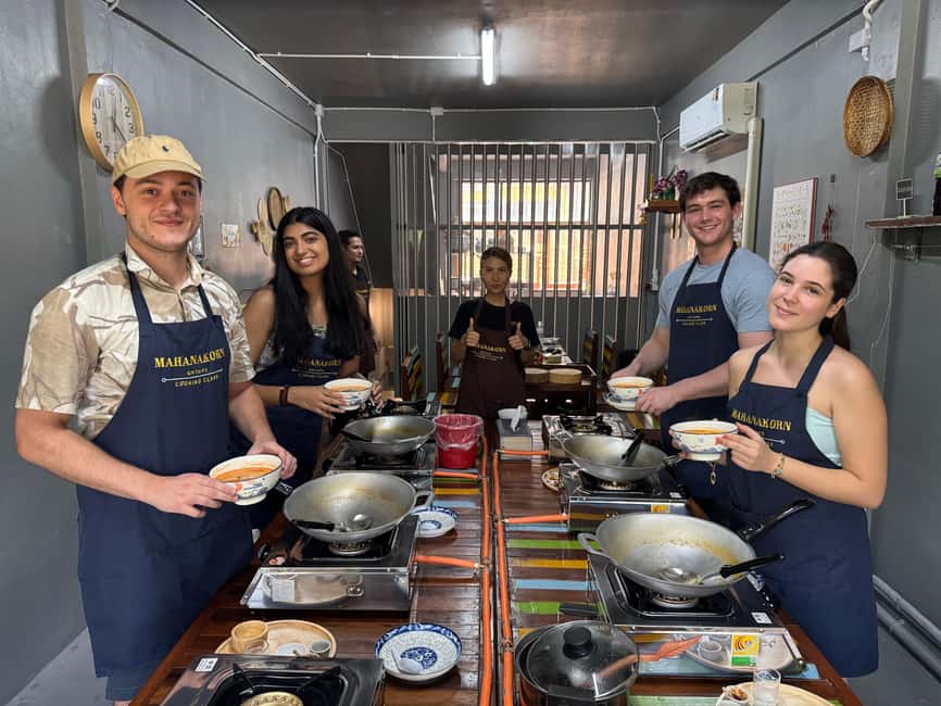 Bangkok: Authentic Thai Cooking Class with Local Host - A calm start with Joyce and fresh ingredients