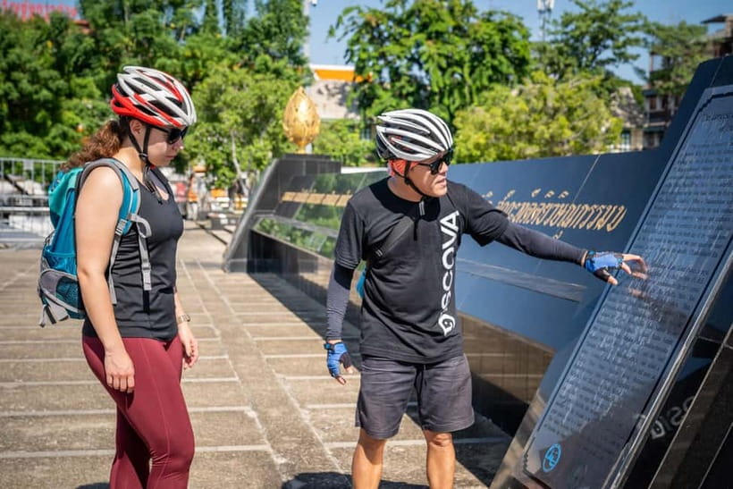 Bangkok: Backstreets and Historic Temples Bike Tour - Key points before you book