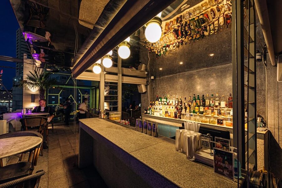 Bangkok: Barracuda Rooftop Bar Akara Hotel - Food expectations: good bites, but ask first