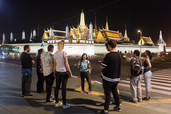 Bangkok by Night: Temples, Markets and Food Tuk-Tuk Tour - The Giant Swing and a final look at old Bangkok