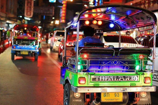 Bangkok by Night Tuk Tuk Tour: Markets, Temples & Food - Why Bangkok is better seen after dark