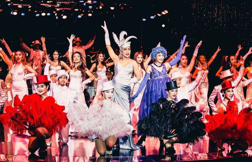 Bangkok: Calypso Cabaret Show with Thai Set Dinner - Drinks, Snacks, and the Photo Moment