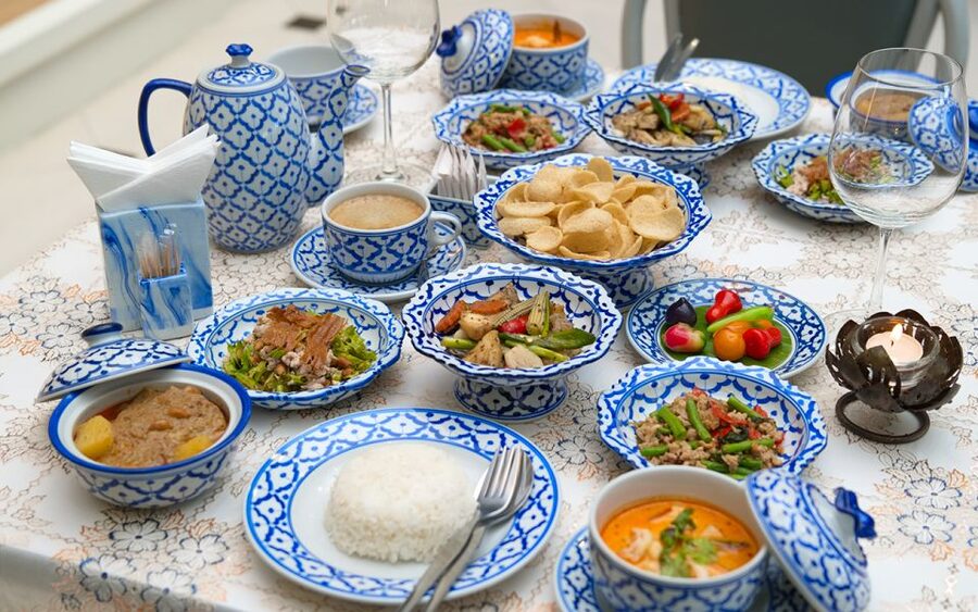 Bangkok: Calypso with Thai Classical Dance - Booking flexibility and cancellation