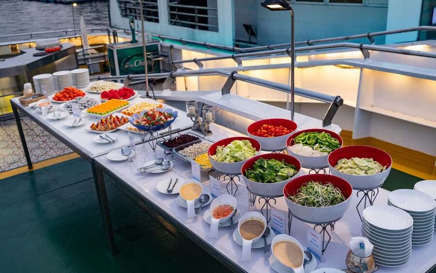 Bangkok: Carnival Dinner Cruise with Free-Flow Beer & Buffet - Who will enjoy this cruise most?