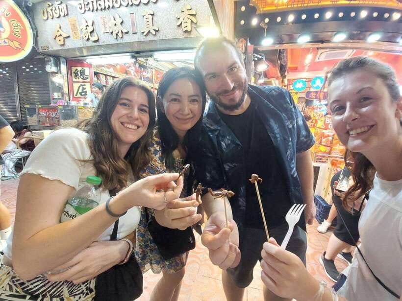 Bangkok: Chinatown Food Tour with Michelin Food Stalls - Thai-Chinese Street Food With a Local Guide