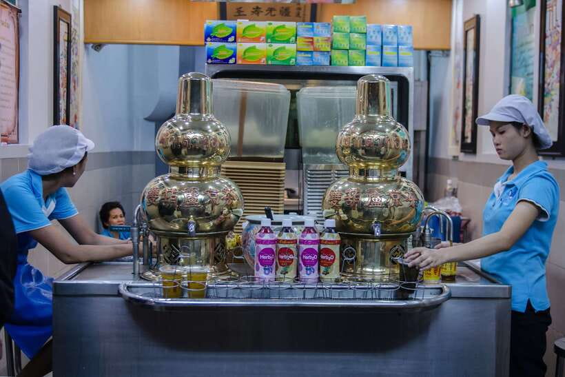 Bangkok: Chinatown Night Food Tour - Guides make the biggest difference