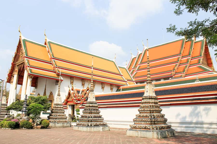 Bangkok: City Highlights Temple and Market Walking Tour - What the $42 price gets you