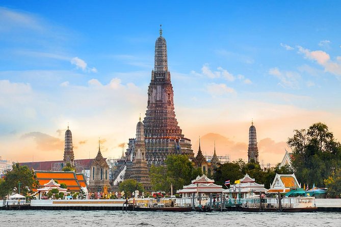 Bangkok City Highlights Tour: Grand Palace & Three Iconic Temples - Group tour or private tour?