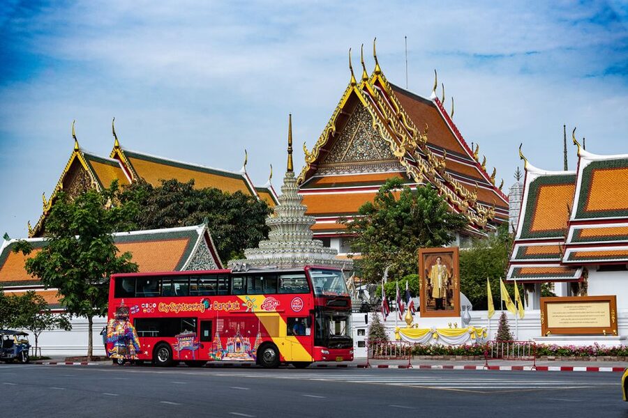 Bangkok: City Sightseeing Hop-On Hop-Off Bus Tour - Open-top views versus Pattaya heat