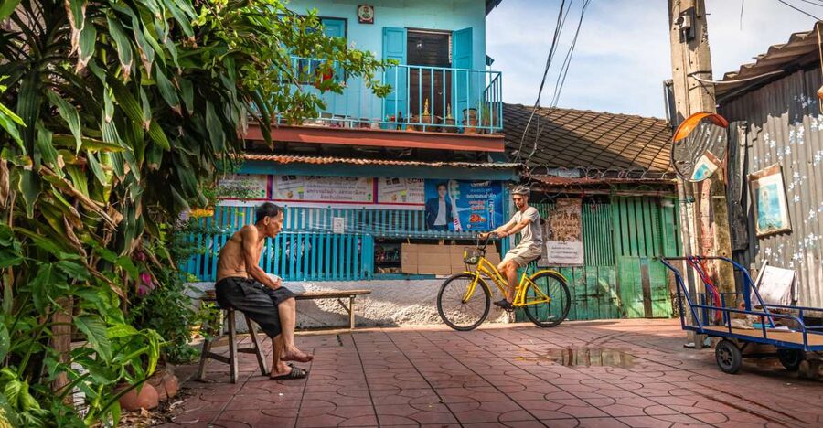 Bangkok Classical Bicycle Tour - Chinatown by bicycle: markets, alleys, and working Bangkok