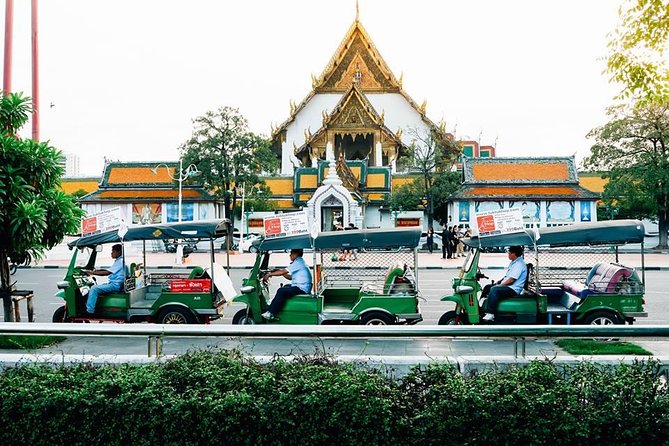 Bangkok Combo: Tuk Tuk App Pass, Chao Phraya Boat & E-sim - How this Bangkok transport pass works
