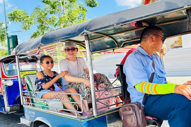 Bangkok Day Tour: Food, Temple & Tuk-Tuk - Key things to know before booking