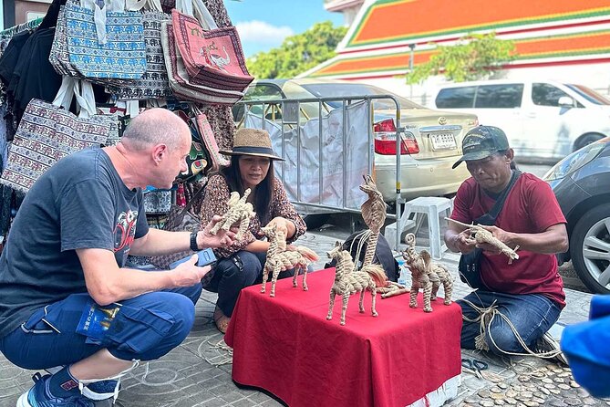 Bangkok Day Tour: Food, Temple & Tuk-Tuk - Why the tuk-tuk format works in Bangkok