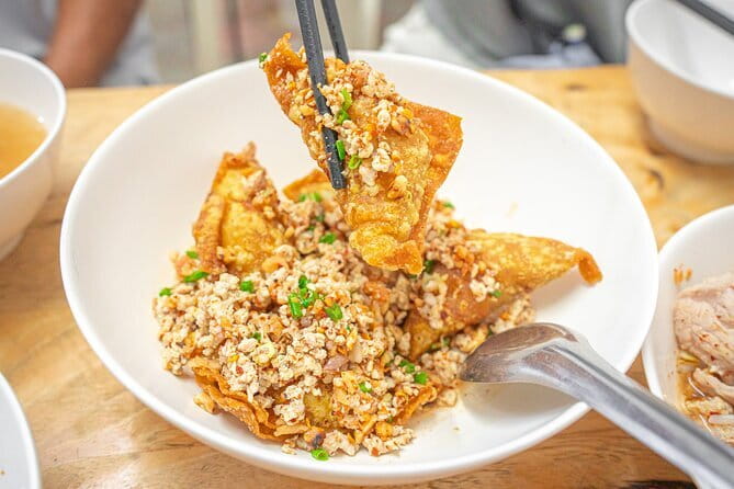 Bangkok Evening Food Tour by Tuktuk - Starting at Hua Lamphong at 5 p.m.