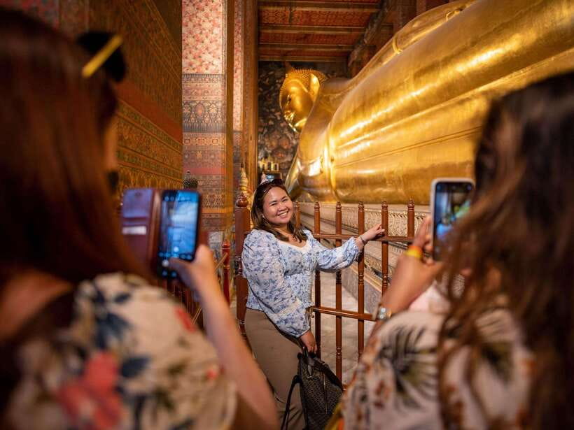 Bangkok: Evening Tour with Wat Arun, Wat Pho & Tuk Tuk Ride - Key points to know before booking